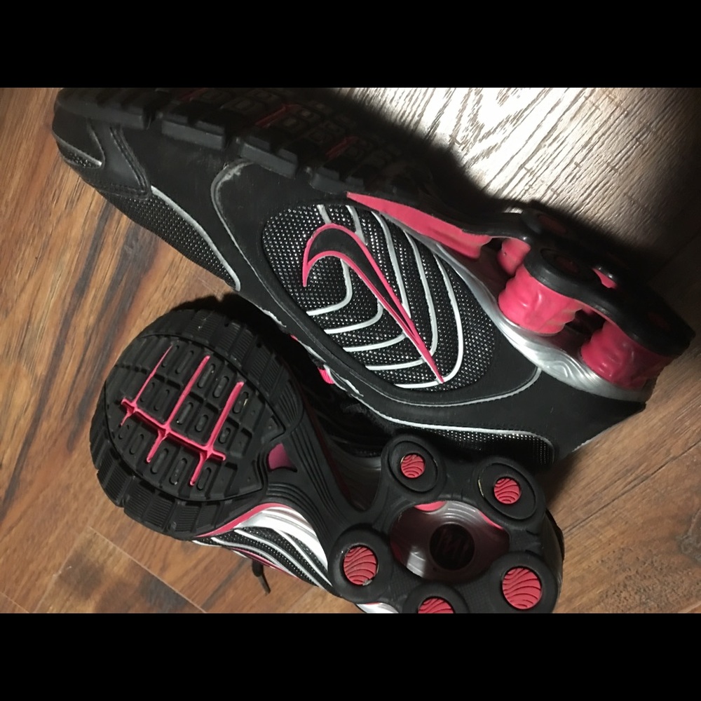 Nike Shox size 7.5 great condition